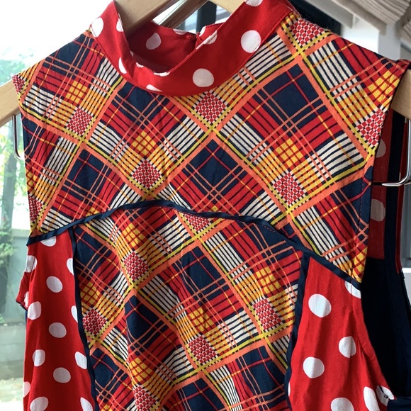 🦄 Anthropologie sleeveless top with drawstring - Picture 4 of 9